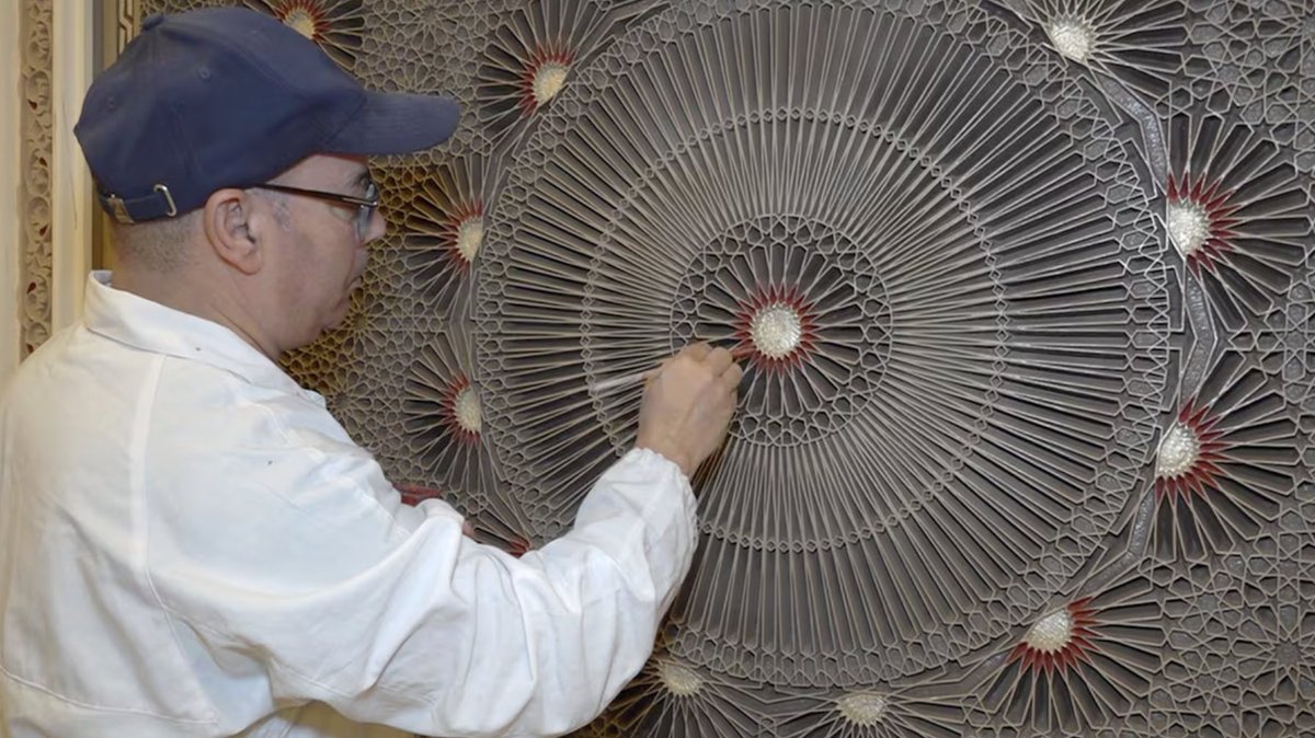 ๐ฒ๐ฆ ART ET ARTISANAT | La sculpture sur plรขtre... un artisanat traditionnel au savoir-faire authentique