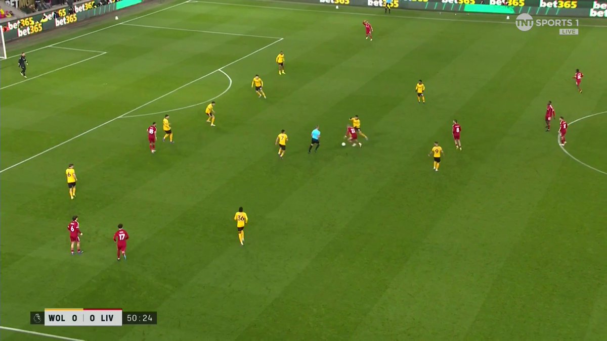 How did Liverpool not open the scoring here!? 😲 TNT Sports &amp; discovery+ UK