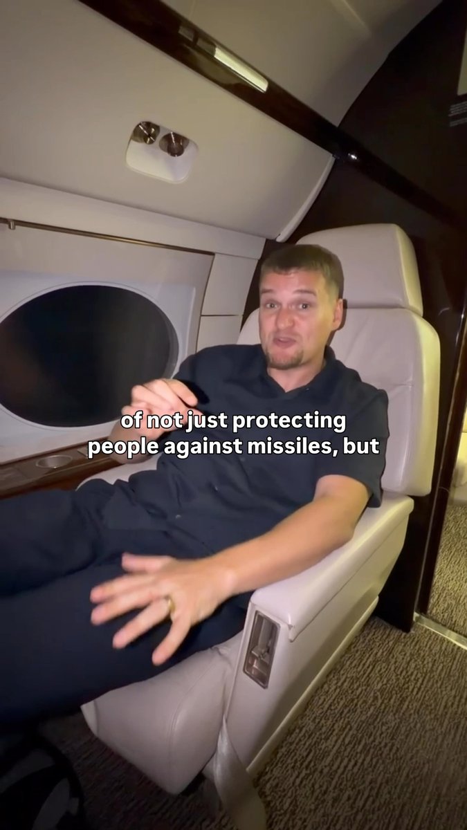People think I was unfair to let seats on this private jet go empty on my way back from Dubai to England for a business meeting. But I genuinely did offer people a spot on the jet! They refused 🤣