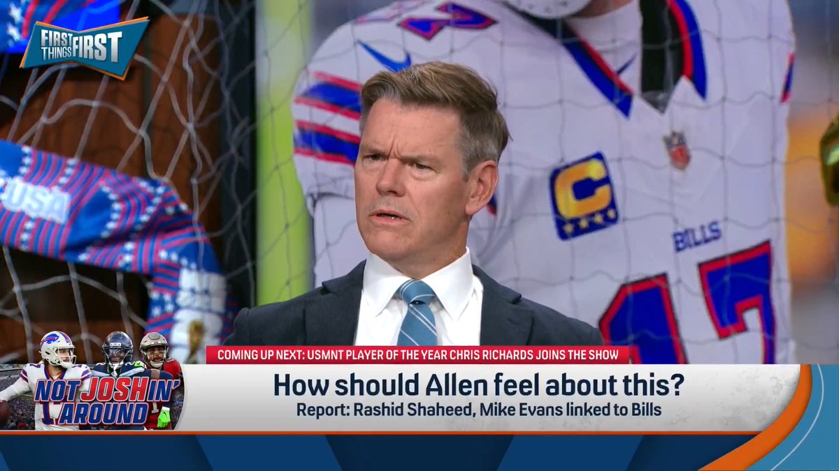 “If Mike Evans leaves Tampa Bay, I will cook this [piece of paper] into a donut and eat it.” Wildes says there’s ZERO chance he leaves the Bucs 👀