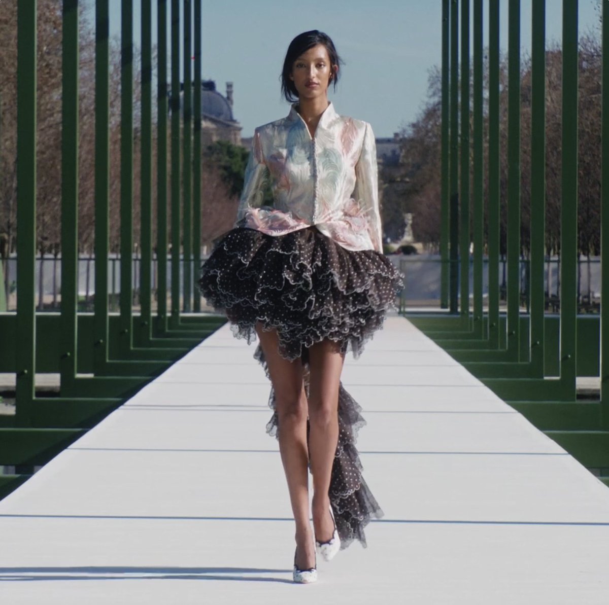 Dior Autumn Winter 2026-2027. Nature and artifice dialogue in the Jardin des Tuileries, a conversation taking place en plein air. #DiorAW26