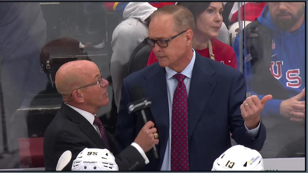 Paul Maurice is NOT happy with his team right now 10 minutes in and even floated the idea of putting Bobrovsky out there as a skater 😂👀