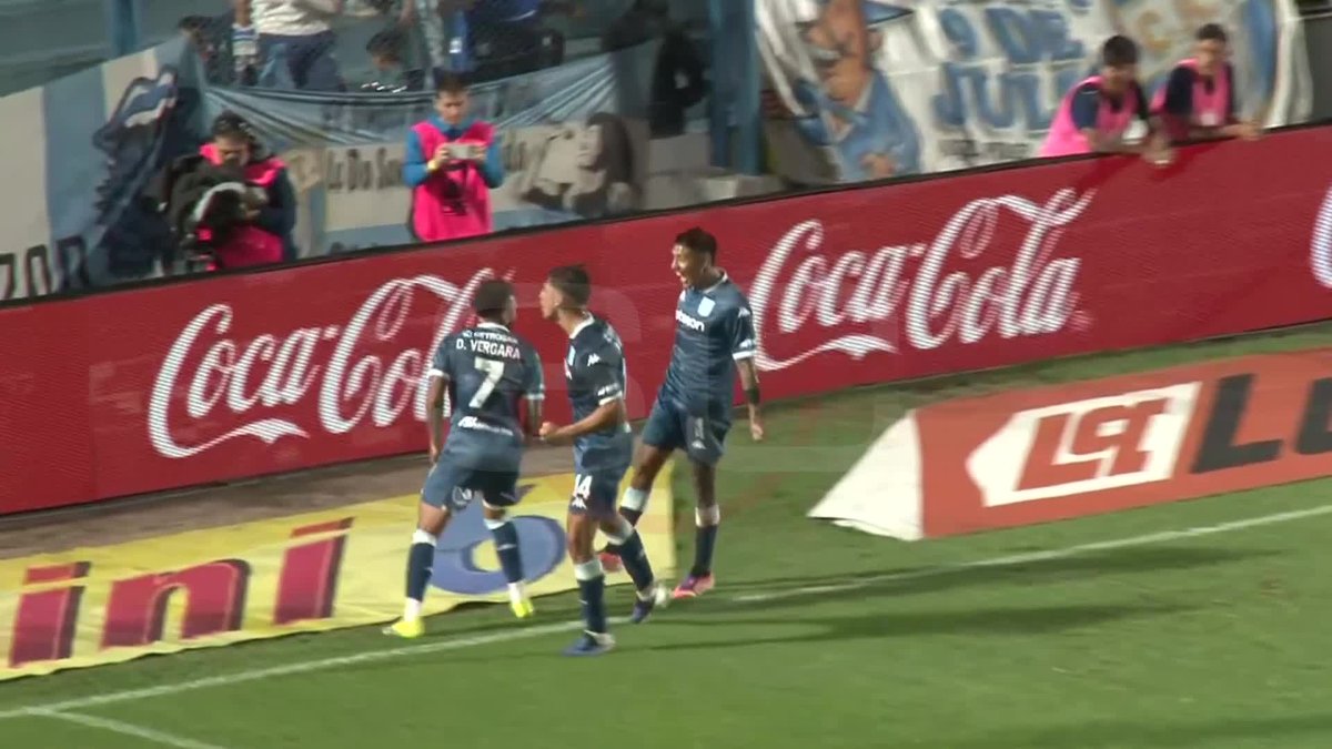 Cómo vas a meter una asistencia de taco en tu debut, estás demente Damián Pizarro.