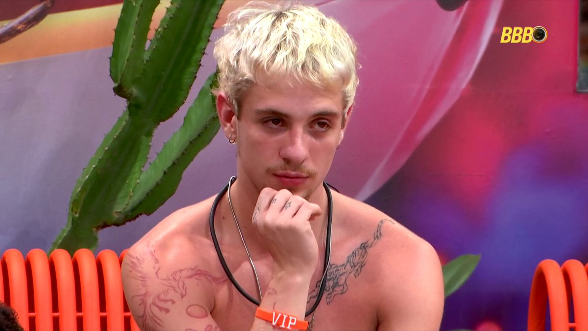 Juliano: A Marciele... se ela sair é por conta das atitudes nela... #BBB26