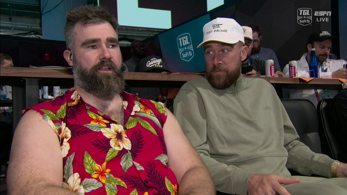 The Kelce bros are having a blast at TGL (and lots of shrimp) 🤣🍤