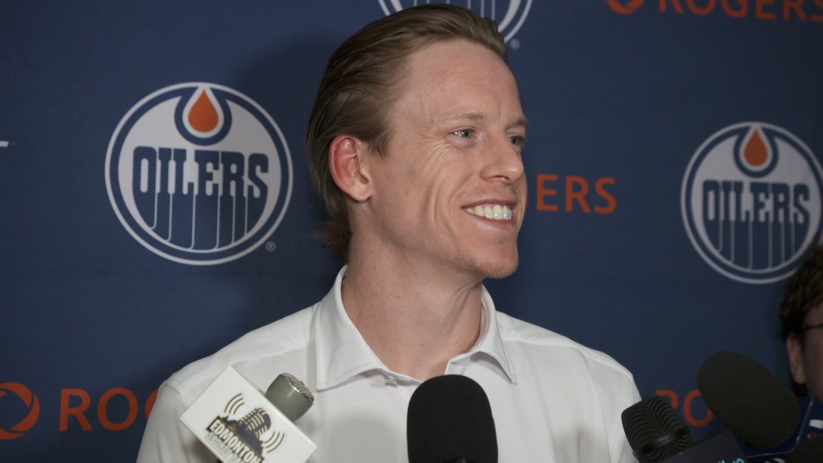 "I just want to focus on my game, providing what I can & playing my best." Connor Murphy speaks upon arriving at Rogers Place after yesterday's #Oilers trade with the Blackhawks. Enterprise | #LetsGoOilers