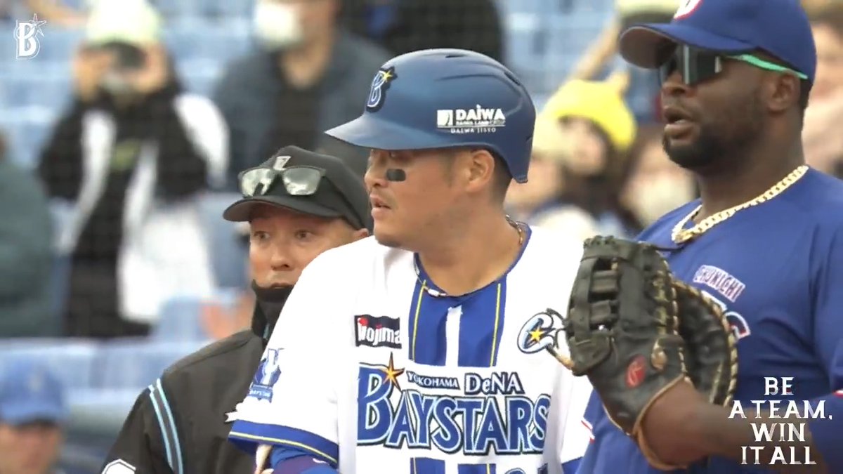 #筒香嘉智 選手が三遊間を鋭く破るタイムリーを放ち、2者が生還！👏 勝ち越しに成功！✊ 3回裏 DB 3 - 1 D #baystars