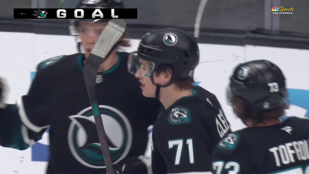 Just bestie things 🙂‍↕️ Macklin Celebrini sets up Will Smith out front to extend the San Jose Sharks lead! 🦈