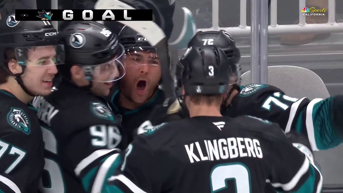 KIEFER SHERWOOD!! 🦈 His first as a San Jose Sharks couldn't have come at a better time!