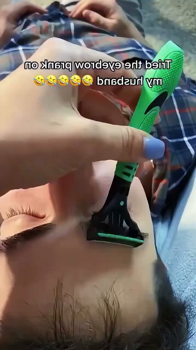 😲 The last eyebrow prank was just too adorable 🫵🏻