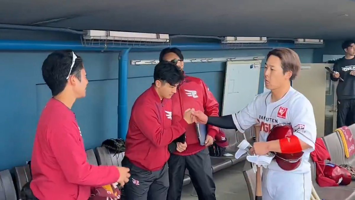#わしほー！ #鈴木大地 選手のサヨナラタイムリーで勝利🦅✨ 地元 静岡でのヒーローインタビュー！ #RakutenEagles #強鷲革新