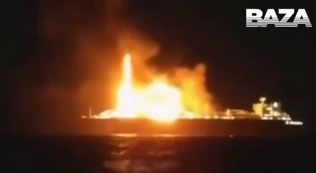 BREAKING: A Russian ship, Arctic Metagaz, carrying gas was sunk off the coast of Libya by an unknown attacker. All 30 crew members were rescued. The tanker was under US and UK sanctions as part of Russia’s so-called “shadow fleet.”