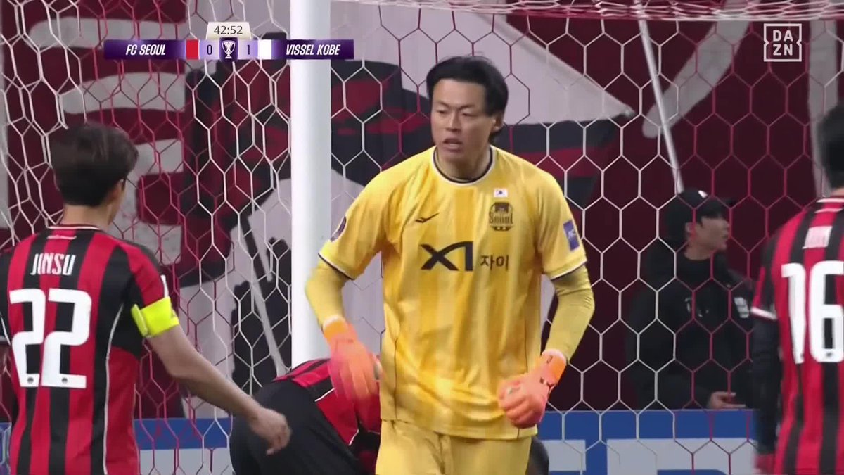 これはキーパーを褒めるしかない... Jリーグでもお馴染みのク・ソンユン 佐々木大樹のシュートをスーパーセーブ‼️ 🏆ACLエリート 🆚FCソウル×神戸 📺DAZN LIVE配信中 #ACLElite #だったらDAZN