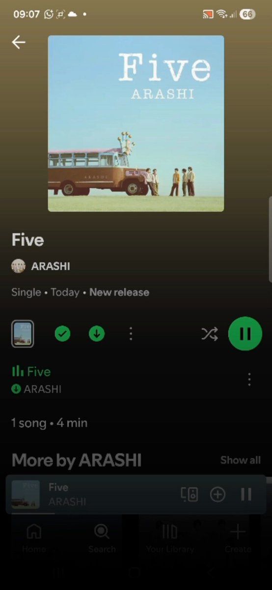 「Five」を聴いて、正直泣きました。 またこの歌声を聴けたことが本当に嬉しくて、すごく懐かしくて。 でも最後なんだと思うと、胸の奥がちょっと痛む… たとえ形が変わっても、 想いはちゃんと繋がっている。 嵐と過ごした時間は、 私にとって永遠です。 本当にありがとう。 ＃嵐 #Five