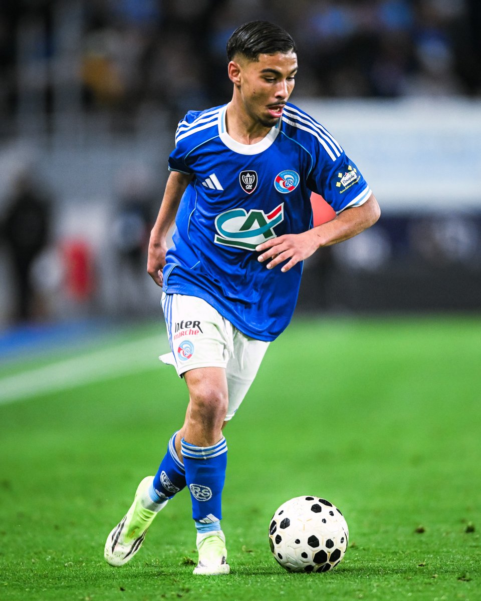 Así juega Gessime Yassine, la nueva JOYA MARROQUÍ que compró el Estrasburgo. Lo que gambetea, por favor. 😮‍💨🇲🇦