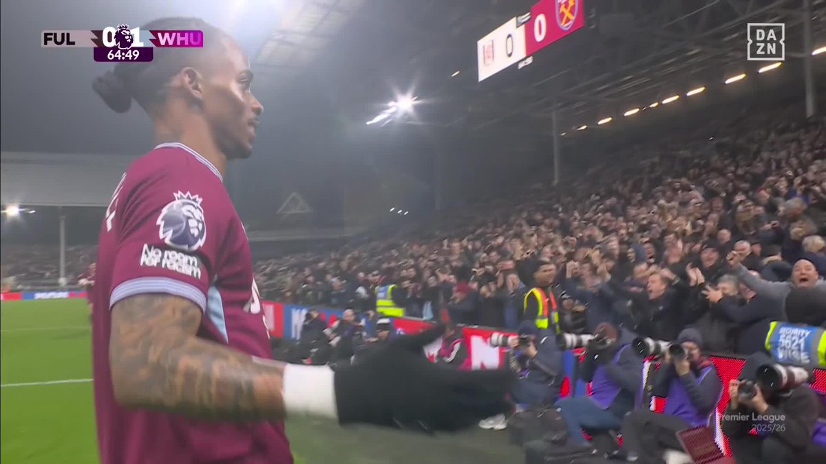 REGALAZO EN CRAVEN COTTAGE 🎁 Summerville da mucha vida al West Ham en la pelea por salvarse 💥 #PremierLeagueDAZN ⚽️🏴󠁧󠁢󠁥󠁮󠁧󠁿