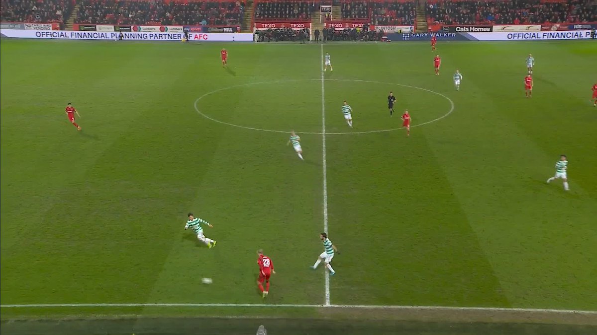 🗣️ “Last season, he was outstanding” 🗣️ “He just needs to have a bit of composure” 🗣️ “I shouted, as soon as he goes through, 'he’ll miss'” Kris Boyd & Chris Sutton on Daizen Maeda’s chance against Aberdeen and his overall form this season ⤵️