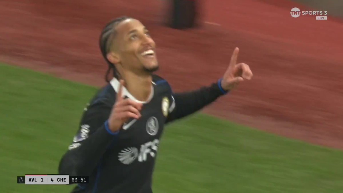 JP sealing his #Chelsea hat-trick at Villa Park! 😮💨🔥🔵 🎥 Football on TNT Sports