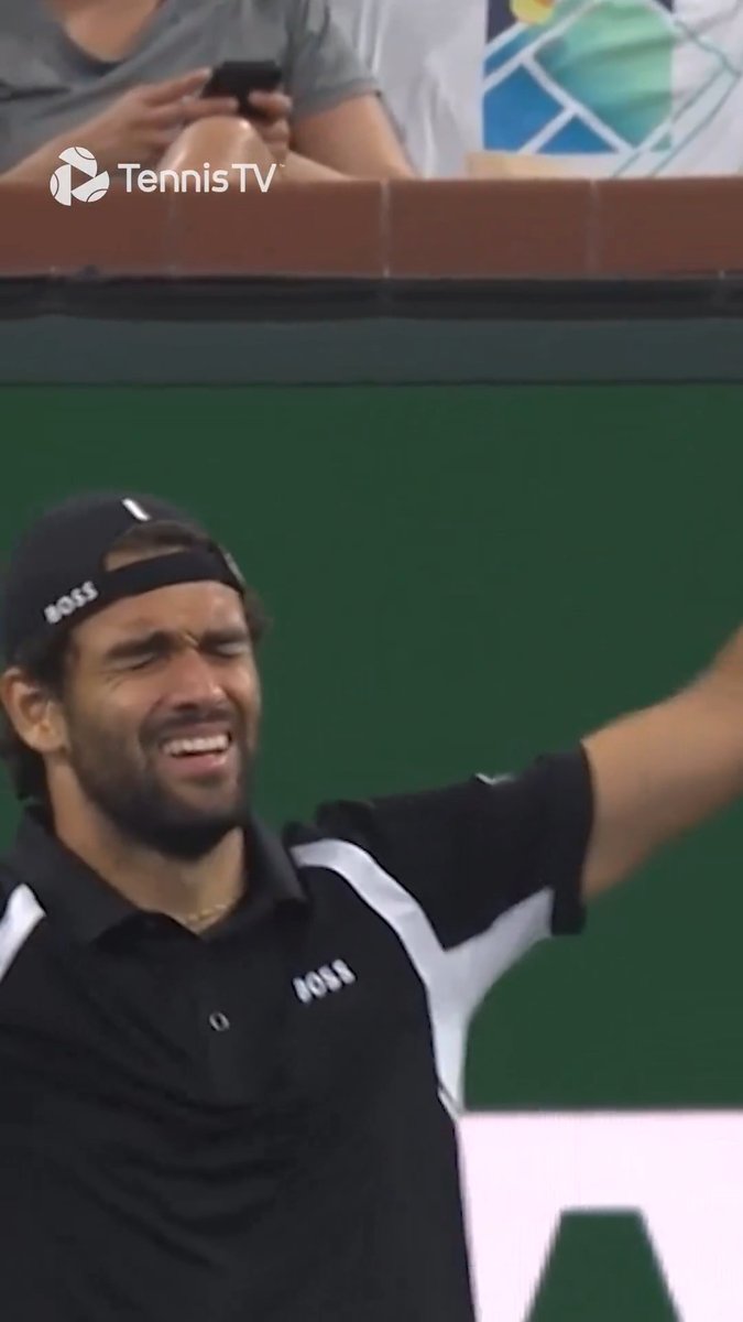 Mission accomplished 🥵 Matteo Berrettini completes the comeback against Mannarino 4-6, 7-5, 7-5! BNP Paribas Open | #TennisParadise