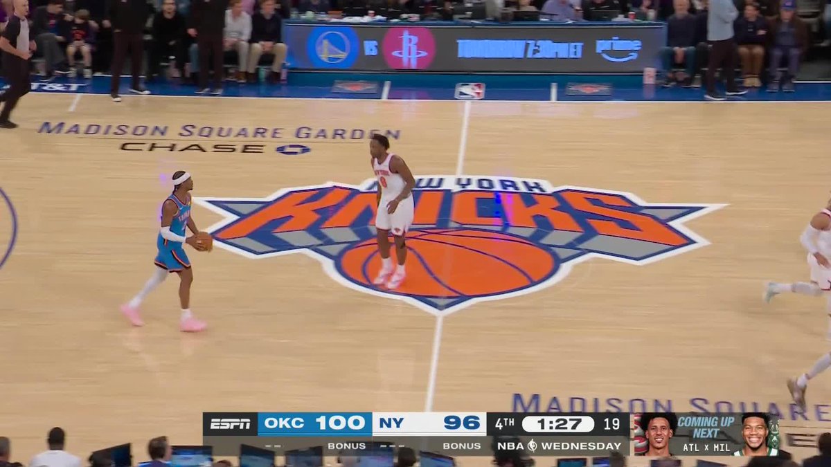 Simula sorpresa: es Shai Gilgeous-Alexander marcando la diferencia otra vez ๐ รl mete el triple ganador... y los Knicks fallan dos sobre la bocina para mandar el partido a la prรณrroga #NBAxDAZN๐๐บ๐ธ