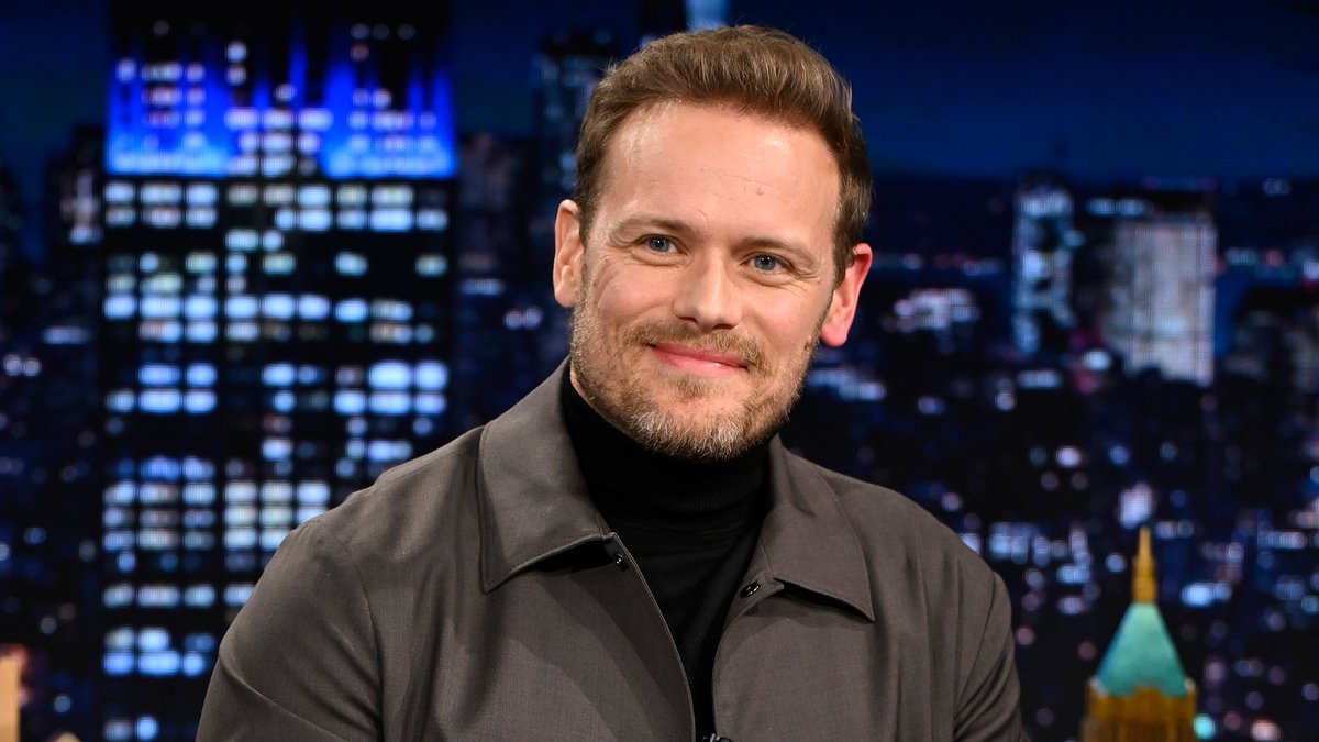 .Sam Heughan doesn’t know the fate of his Outlander Universe character Jamie Fraser because they shot multiple endings! #Outlander #FallonTonight