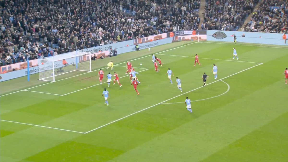 🗣️ "That's why I'm a referee and you're not" 🗣️ "I actually think it's a foul by Rodri" Jay Bothroyd and Dermot Gallagher clash when discussing Rodri's claim for a penalty after a tackle from Elliot Anderson in the closing stages.