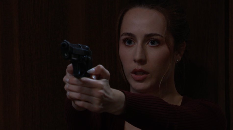 "Hands in the air... turn around slowly." #GH