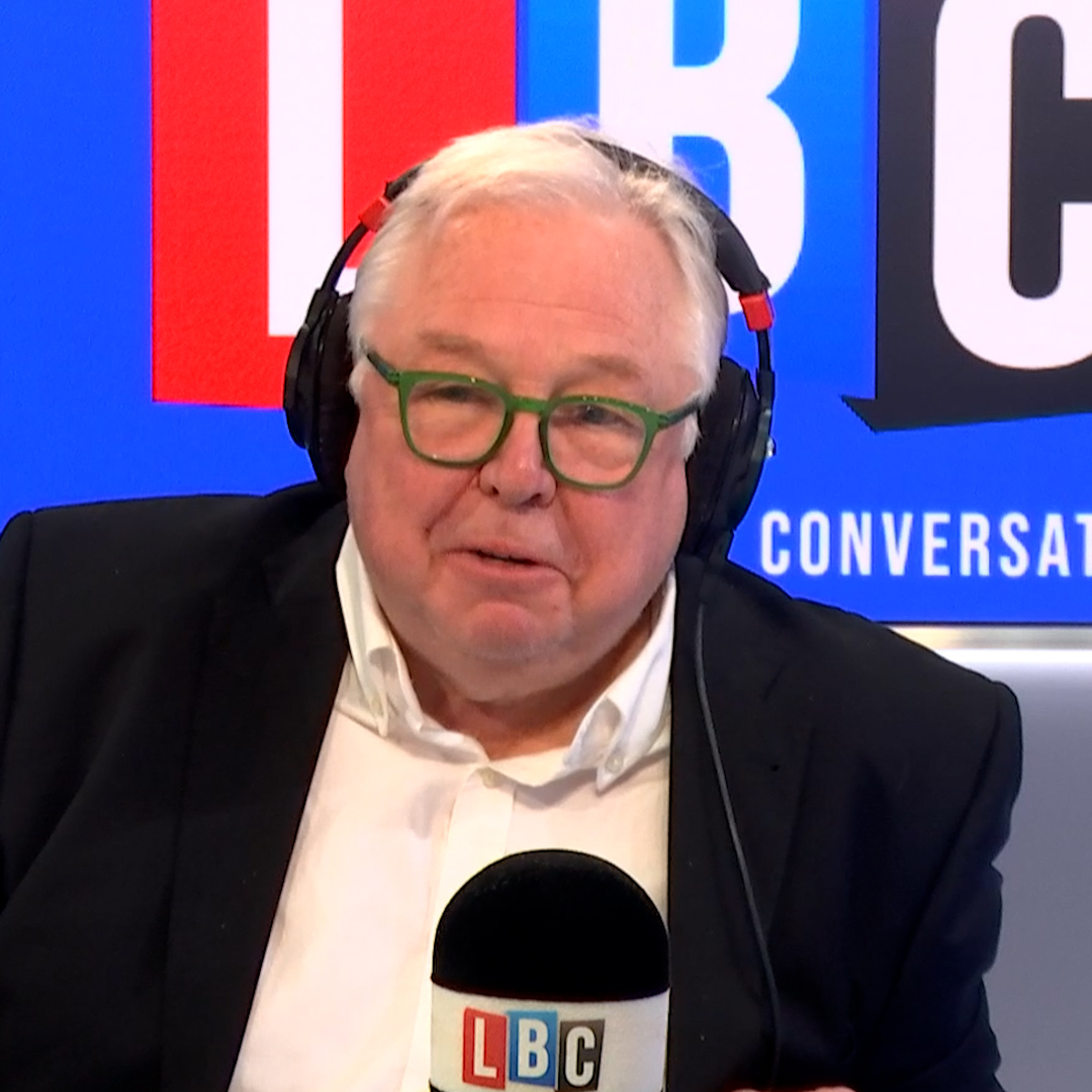 "They'd struggle to run a bath!" Nick Ferrari derides the government's attempts to evacuate people from the Middle East.