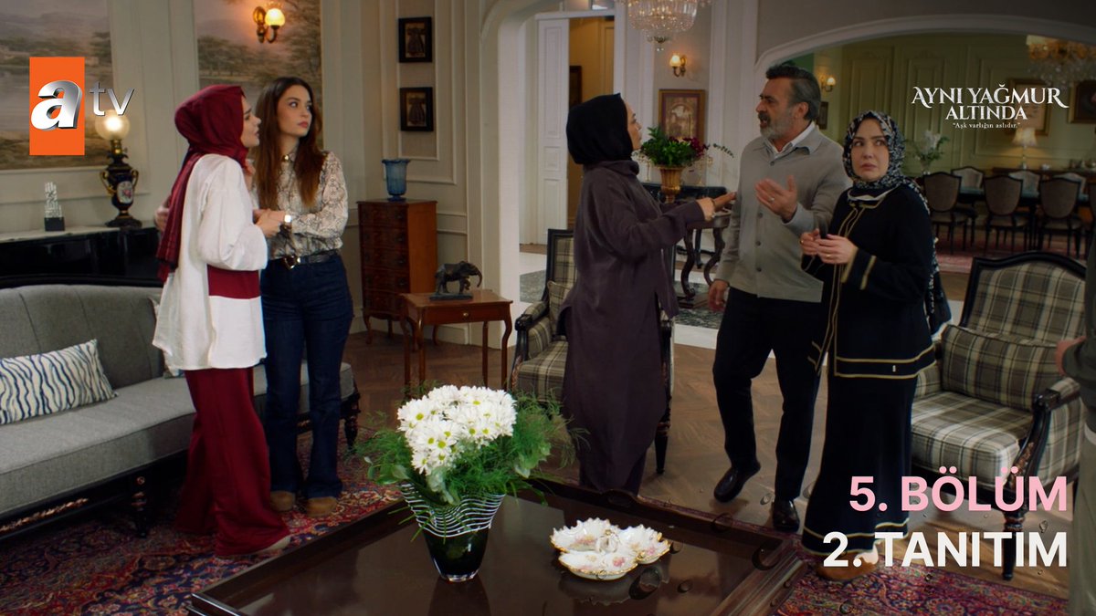 "Gittin imam nikahı yaptırdın, ne oldu, ne değişti, Ali nerede?'' 5. Bölüm 2. Tanıtımı Aynı Yağmur Altında yeni bölümüyle Pazar 20.00'de atv'de! #AynıYağmurAltında atv