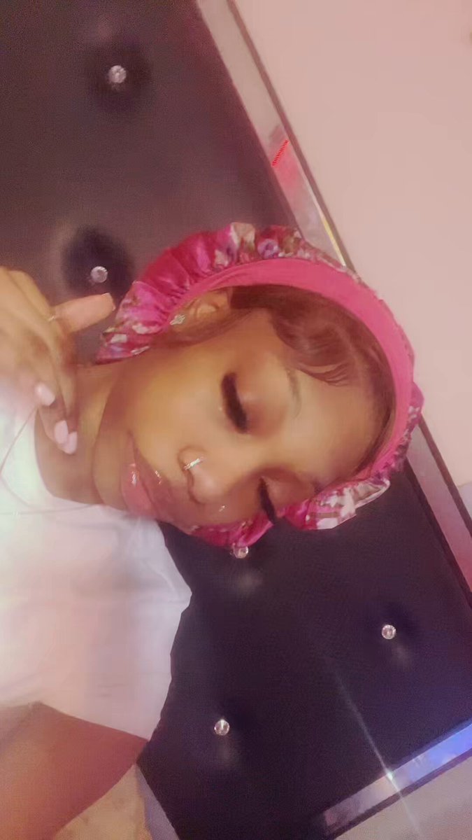 love a bonnet look