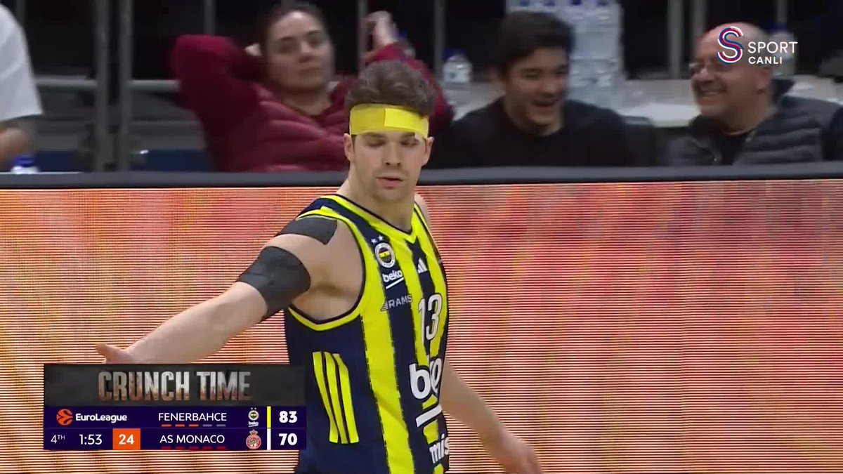 Ne omuz sakatlığı, ne de kafa bandajı Tarık Biberovic için engel değil! 💛💙