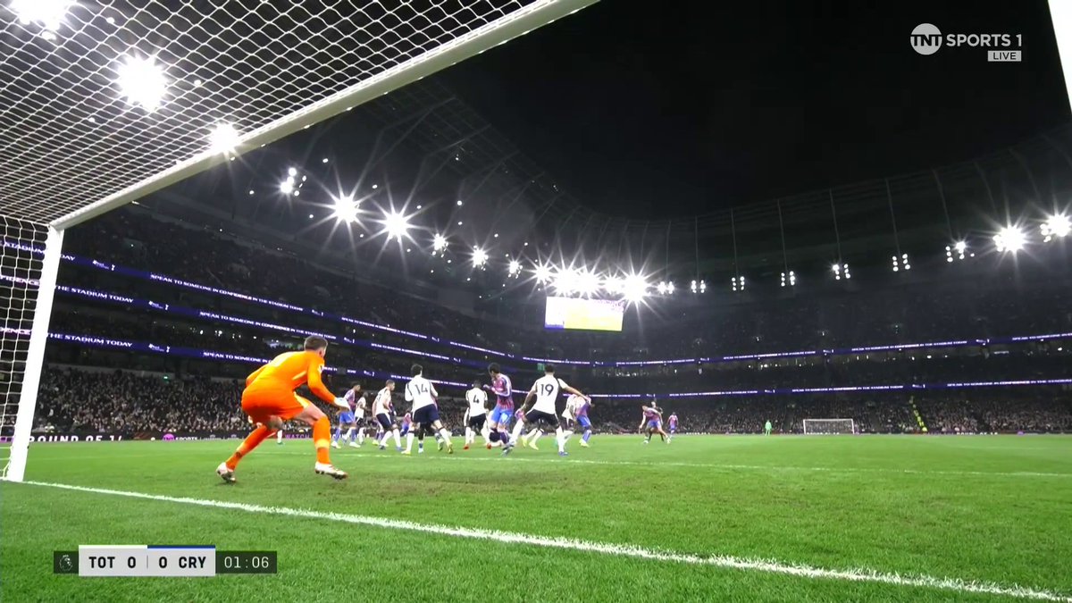 Adam Wharton forces Vicario into an early save! 🧤 TNT Sports & discovery+ UK
