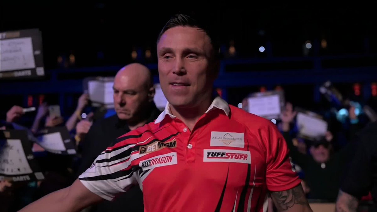 Some reception for Gerwyn Price 🏴󠁧󠁢󠁷󠁬󠁳󠁿👏