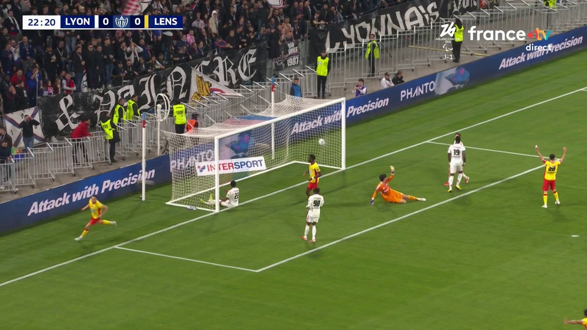 ⚽️ 𝗙𝗟𝗢𝗥𝗜𝗔𝗡 𝗧𝗛𝗔𝗨𝗩𝗜𝗡 🇫🇷 𝗢𝗨𝗩𝗥𝗘 𝗟𝗘 𝗦𝗖𝗢𝗥𝗘 𝗣𝗢𝗨𝗥 𝗟𝗘𝗡𝗦 𝗔̀ 𝗟𝗬𝗢𝗡 ! 🥶❤️💛 LENS RÊVE D’UNE PREMIÈRE COUPE DE FRANCE DANS SON HISTOIRE !!! 🎥 francetvsport