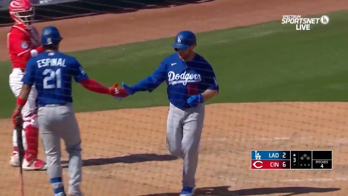 Three homers in the third! #DodgersST
