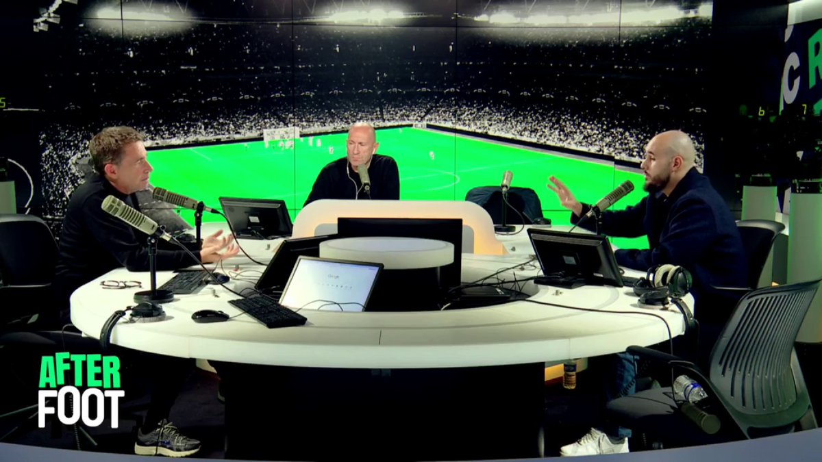 🎙 𝚆𝚊𝚕𝚒𝚍 𝙰𝚌𝚑𝚎𝚛𝚌𝚑𝚘𝚞𝚛 : "Rémi Himbert, mais c'est qui ce petit ? Ce qu'il fait ce soir 4 jours après son entrée contre Marseille au Vélodrome... Il fait encore une sacrée entrée ce soir, c'est un joueur comme ça qu'il manquait pendant les 60 premières minutes."