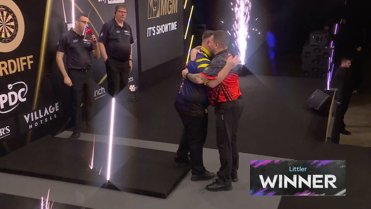 Luke Littler seals a 6-4 victory over Jonny Clayton to win in Cardiff! 🏆
