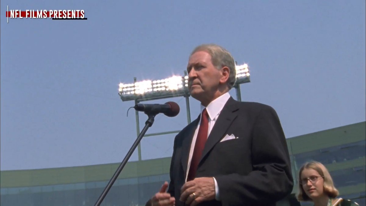Transformative leader of the @Packers, and father of a special football family Rest in peace Bob Harlan 💛
