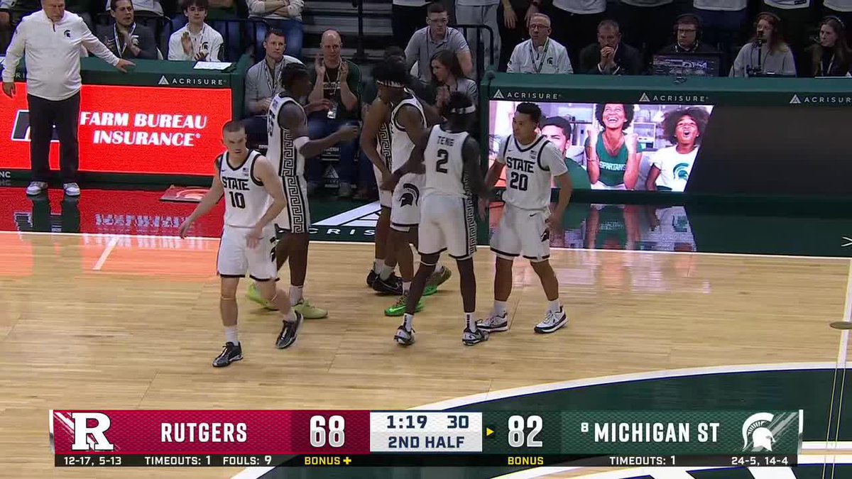 Tom Izzo puts all five seniors on the court together for senior night 💚 Michigan State Men's Basketball 📺: FS1
