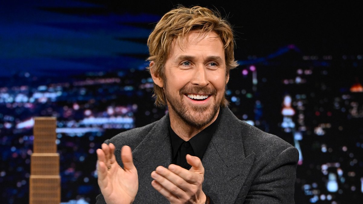 Ryan Gosling surprises Eva Mendes with a birthday extravaganza 🤣 #FallonTonight