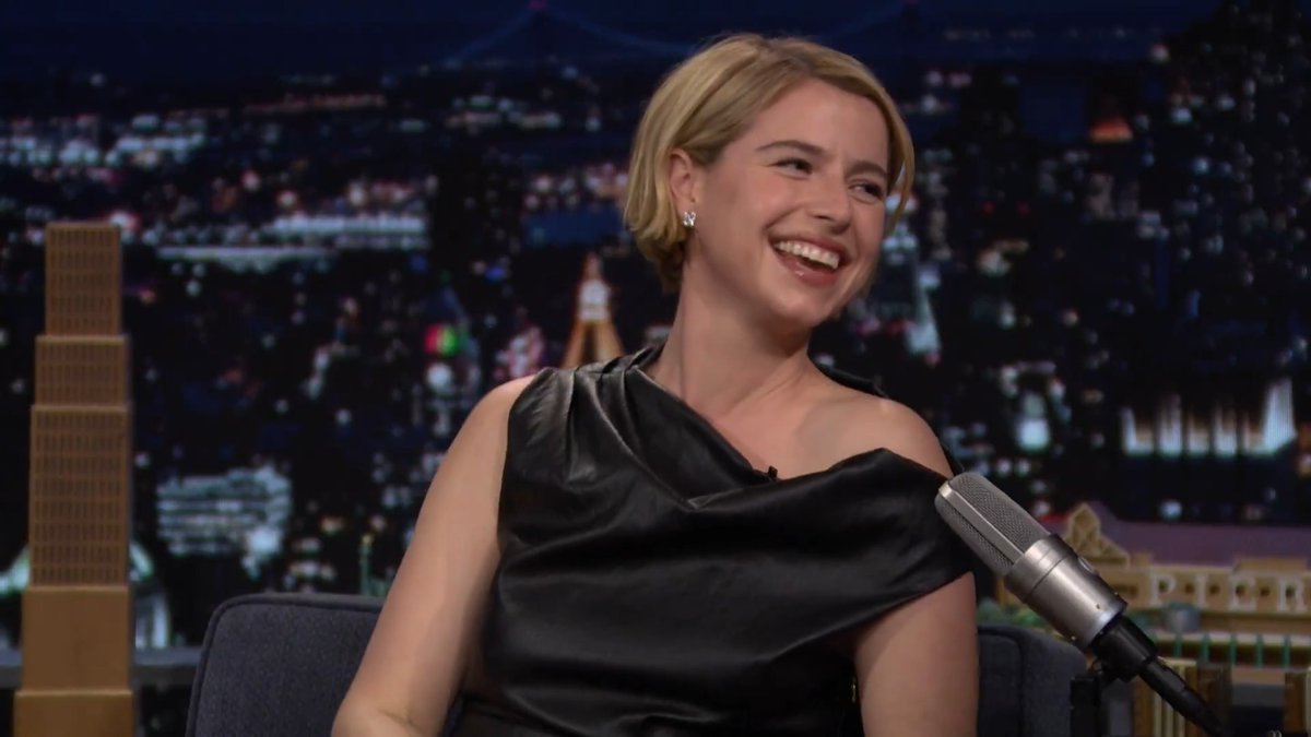 Jessie Buckley has won over 40 awards for Hamnet 😱 #FallonTonight #Hamnet