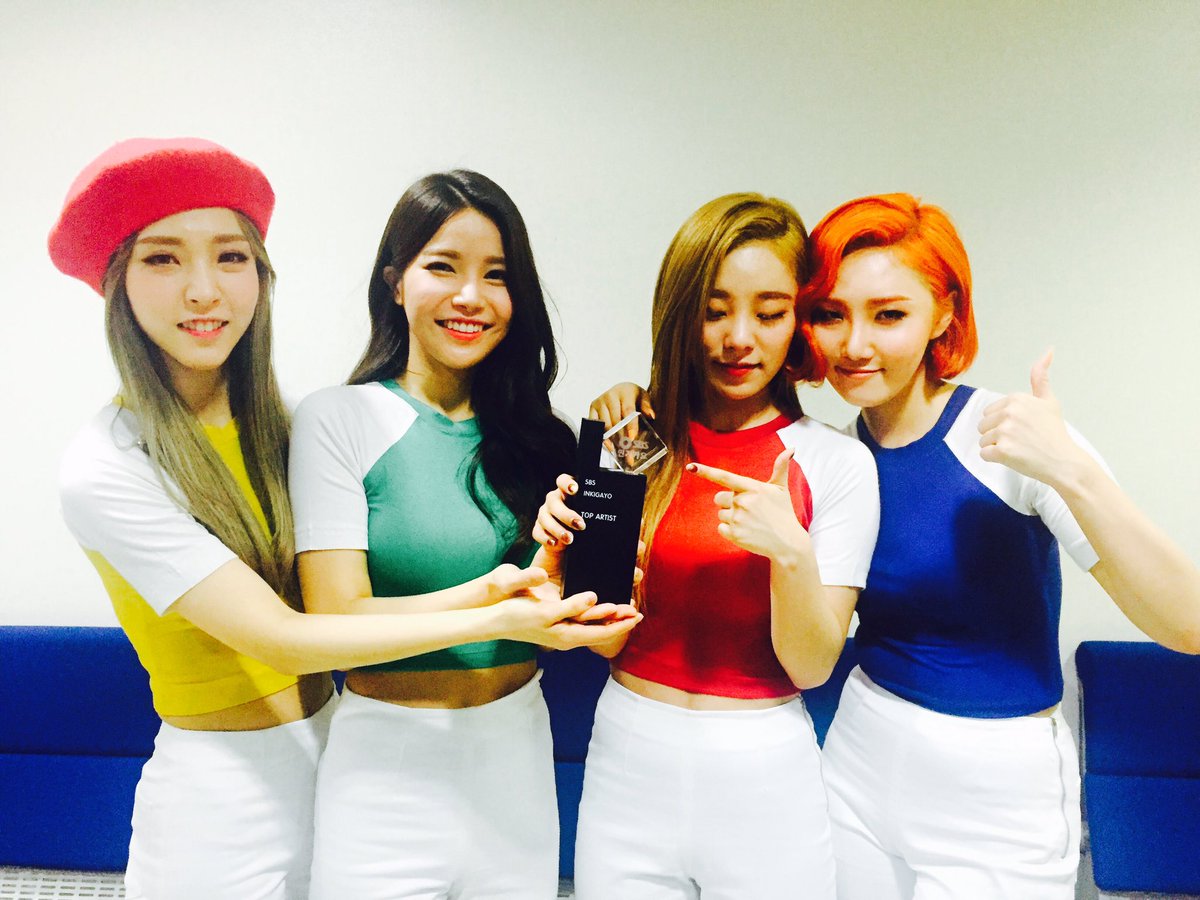 10 years ago today a small company girl group won their first ever win after 624 Days of debut against big company SM artists Tayeon and Taemin. Mamamoo you will always be loved 😭