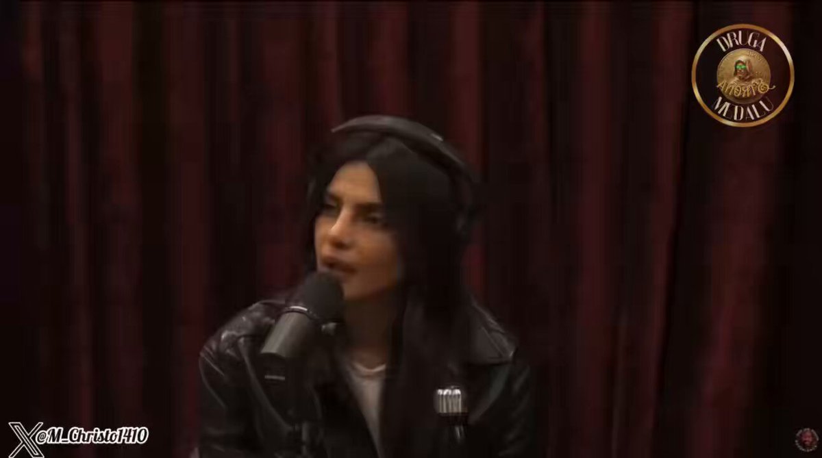 🔥Joe Rogan: „Nie ma żadnej wiarygodnej teorii, zero, jak zbudowano piramidy”. Joe opisuje odkrycie dr. Filippo Biondiego dotyczące struktur znajdujących się pod piramidami. Wokół egipskich piramid naprawdę istnieją podziemne struktury, a nowe technologie obrazowania ujawniają ich coraz więcej z każdym rokiem.