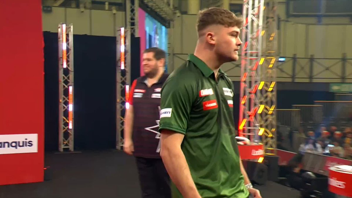 WHAT A WAY TO START! 🤩 Champagne Charlie produces a sensational 110 finish to beat Stefan Bellmont and confirm his spot in Round Two! Live Scores & Streaming #UKOpenDarts | R1