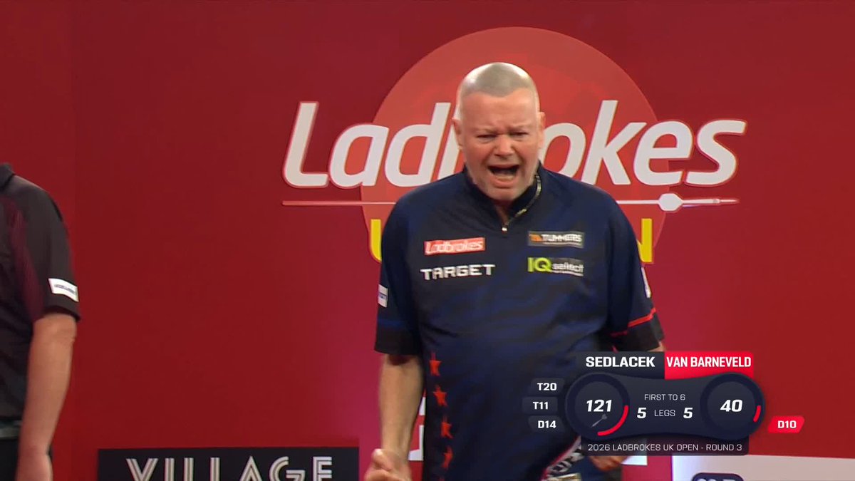 COMEBACK COMPLETE! ✅ How he needed that! In yet another match that serves the full distance on the Main Stage, Raymond van Barneveld reels off four straight legs to confirm his spot in Round Four! Live Scores &amp; Streaming #UKOpenDarts | R3