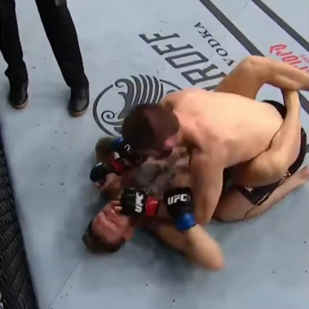💀Sizce UFC tarihinin en saygısız anı hangisi?