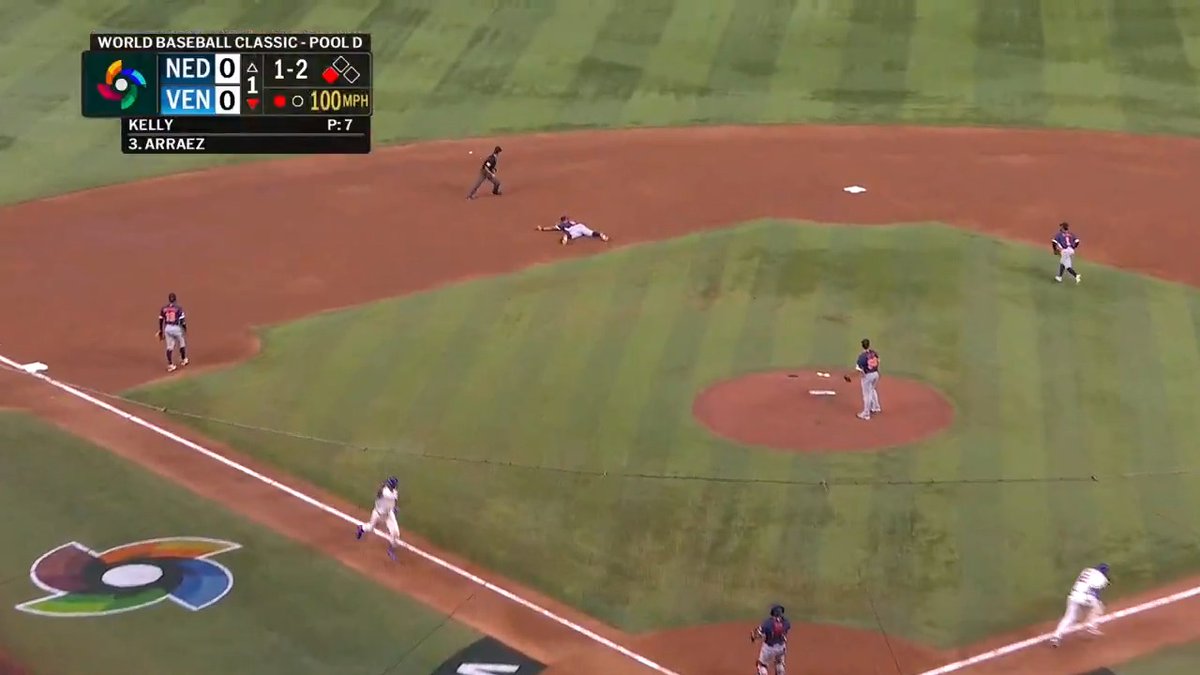 Luis Arraez gets Team Venezuela on the board first! #WorldBaseballClassic