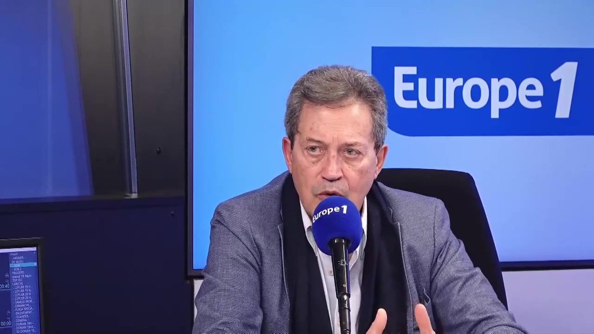 Macron répond aux inquiétudes d’une jeune fille sur Instagram "Je croyais qu'il voulait interdire les réseaux sociaux aux ados de moins de 15 ans... C'est quand même un paradoxe qu'il réponde sur Instagram" Georges FENECH, sur #Europe1