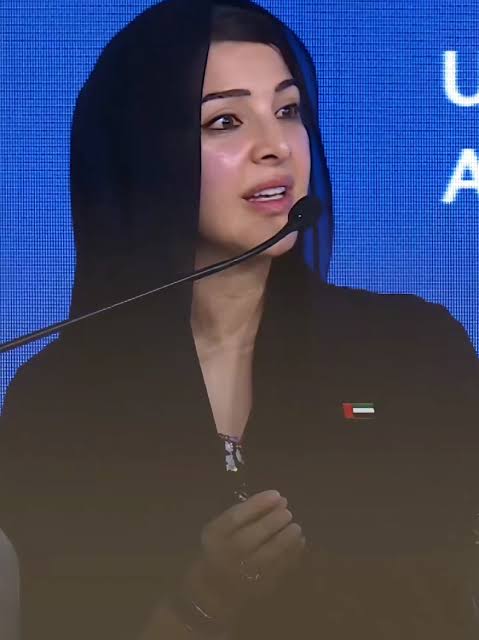 تهديد إماراتي شديد الحنيه بالصوت الشتوي