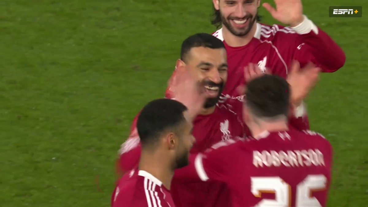 TWO QUICK GOALS FOR LIVERPOOL AS ANDY ROBERTSON AND MO SALAH GET ON THE SCORE SHEET ✌️